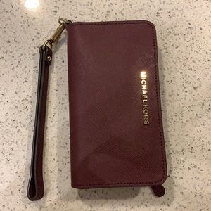 Micheal Kors Phone Wallet Wristlet